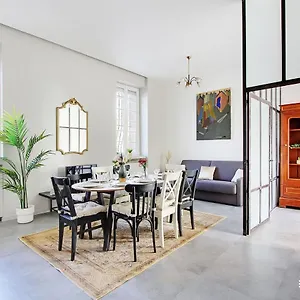 Superbe Loft 2br - Buttes Chaumont Apartamento París